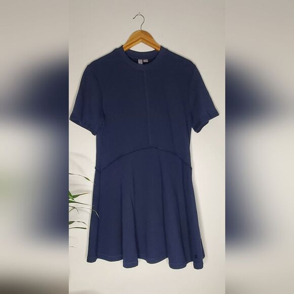 Sweaty Betty Navy Blue Revive Cotton Tshirt Women's Dress Size 4-6 - Picture 3 of 16